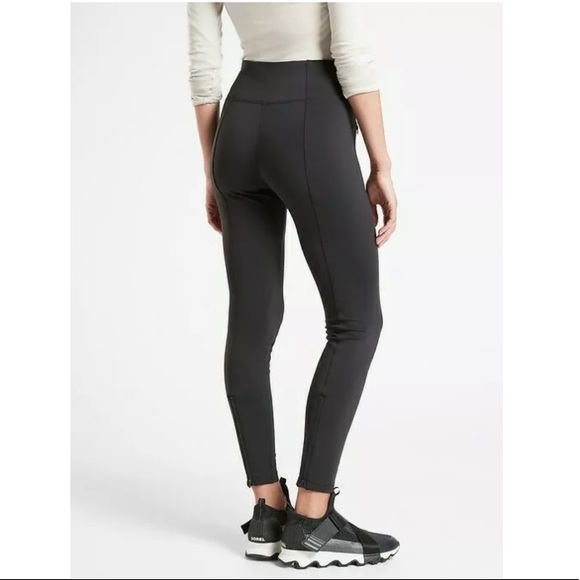 Athleta Headlands Hybrid Tight - Picture 2 of 10